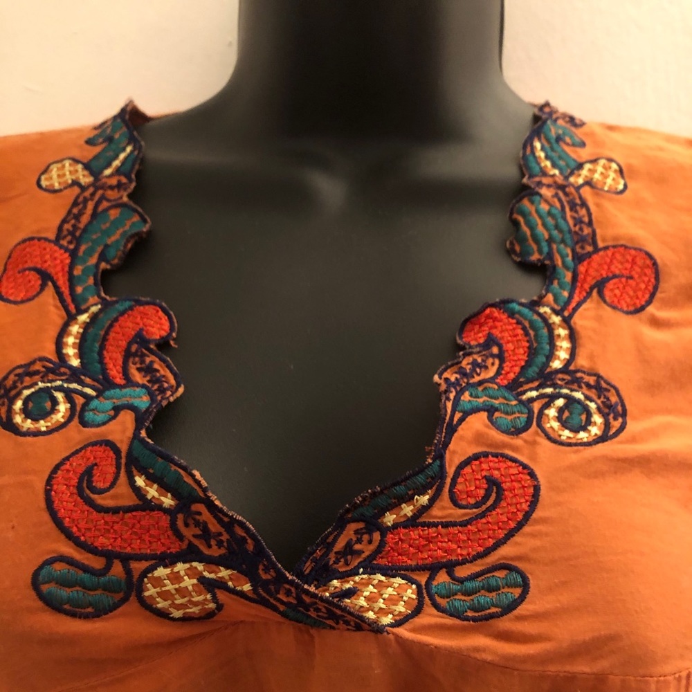 Embroidered cute top